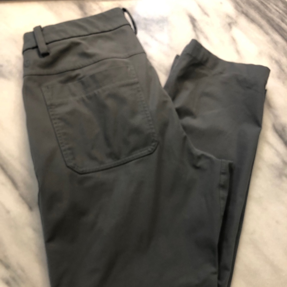 Men’s lululemon pants size 30